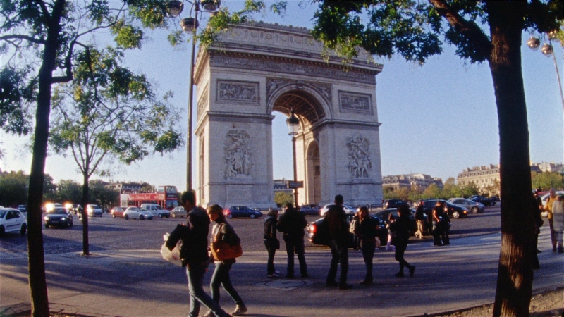 Arc De Triomphe shot on a Bolex Super 16